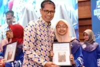 Kisah Inspiratif dari Al-Biruni Mandiri School, Wabup Soppeng Terharu Saksikan Putrinya Terbitkan Buku di Usia 12 Tahun