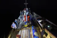 Gakkumhut Gagalkan Penyelundupan 45 Meter Kubik Kayu Besi Ilegal di Perairan Buton Utara, Nakhoda Jadi Tersangka