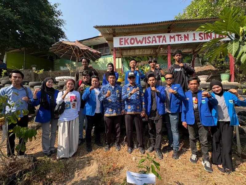 PMII membumi PKC PMII Sulawesi Selatan Bersama PC PMII Sinjai Gelar Aksi Gerakan Ekologi Menjaga Bumi