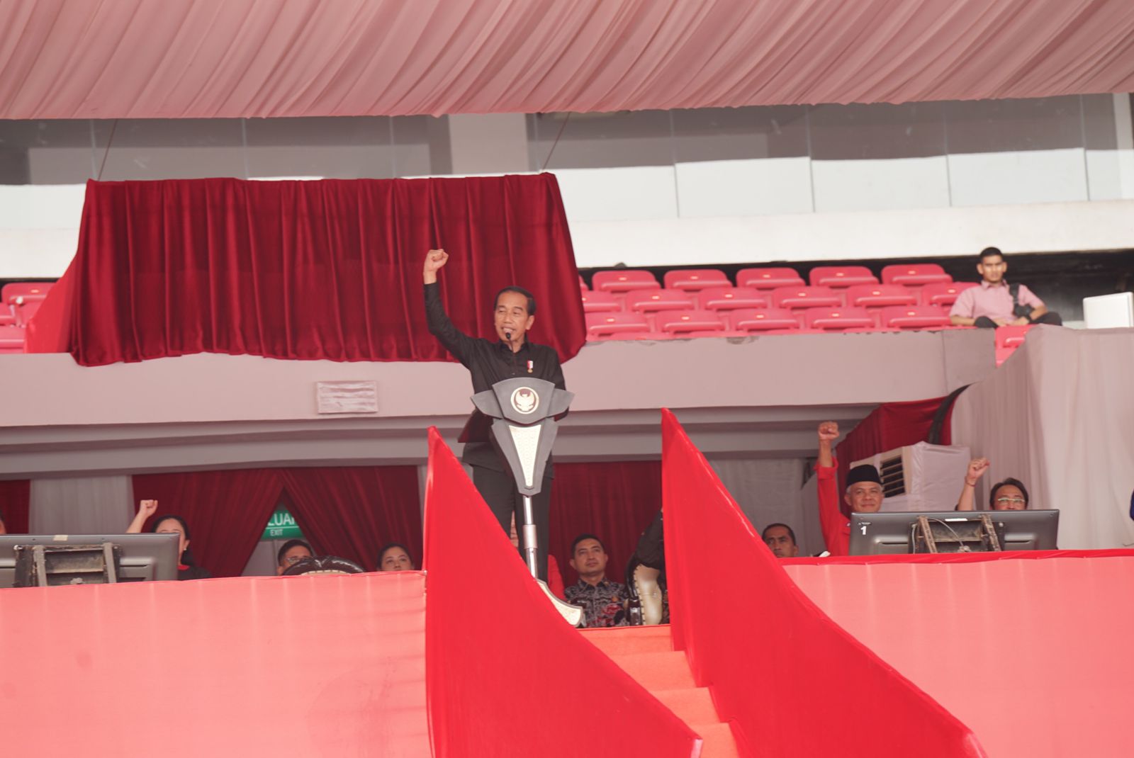 Presiden Joko Widodo Menyampaikan Pesan Kebangsaan dalam Pidatonya pada Acara Puncak Peringatan Bulan Bung Karno di GBK