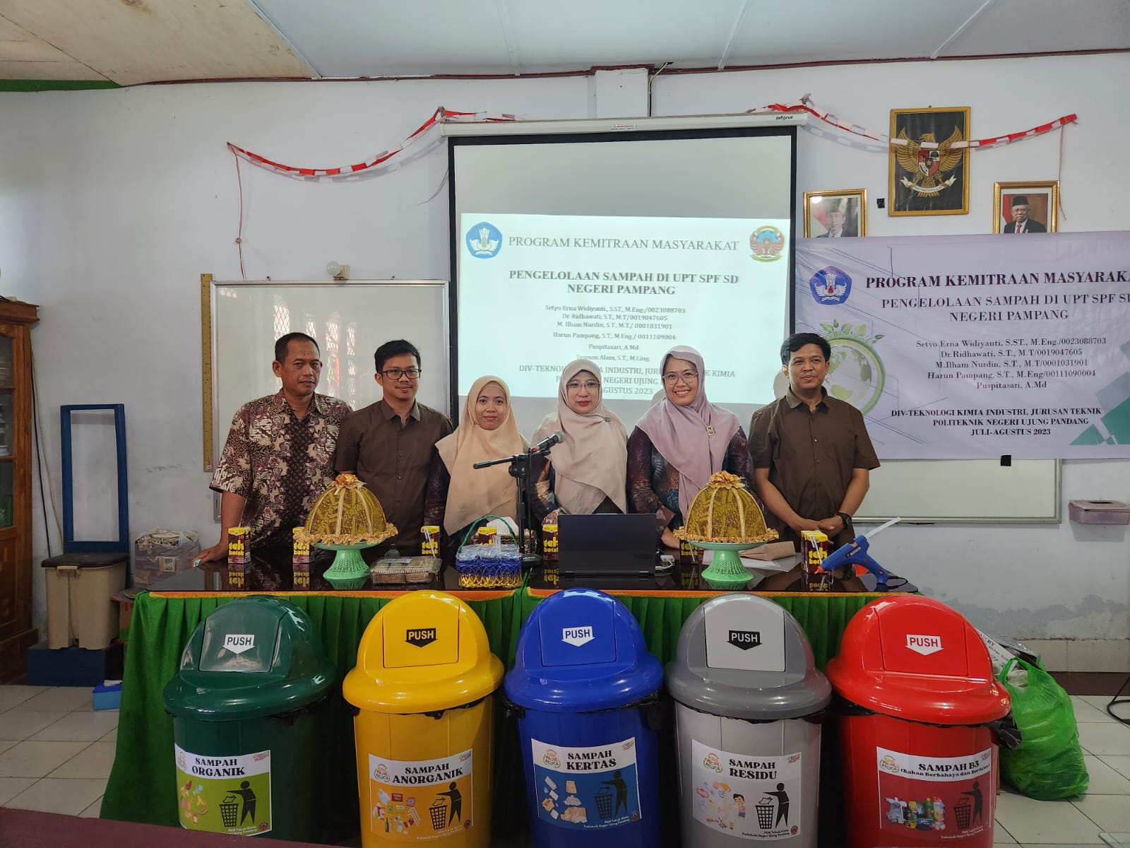 Tim PKM Jurusan Teknik Kimia Politeknik Negeri Ujung Pandang Lakukan Sosialisasi dan Pelatihan Pengelolaan Sampah di UPT SPF SDN Pampang