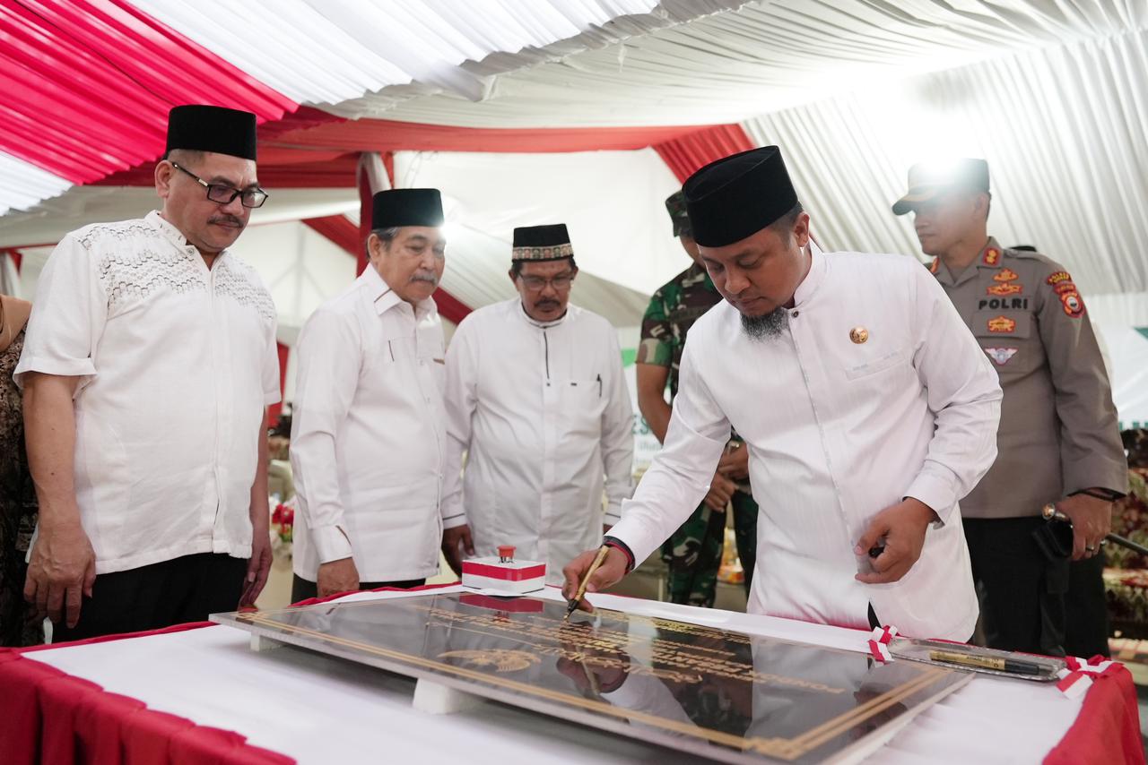 Gubernur Andi Sudirman Sulaiman Resmikan Pondok Pesantren Tahfidzul Qur’an Ibrahim, Diharapkan Menjadi Pencetak Generasi Qurani