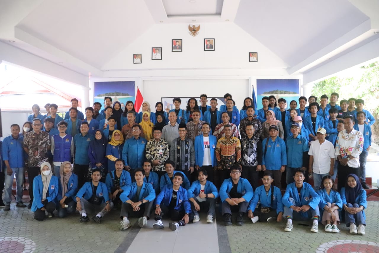 Wabup Selayar Terima 60 Mahasiswa Unifa yang akan Disebar ke 12 Desa