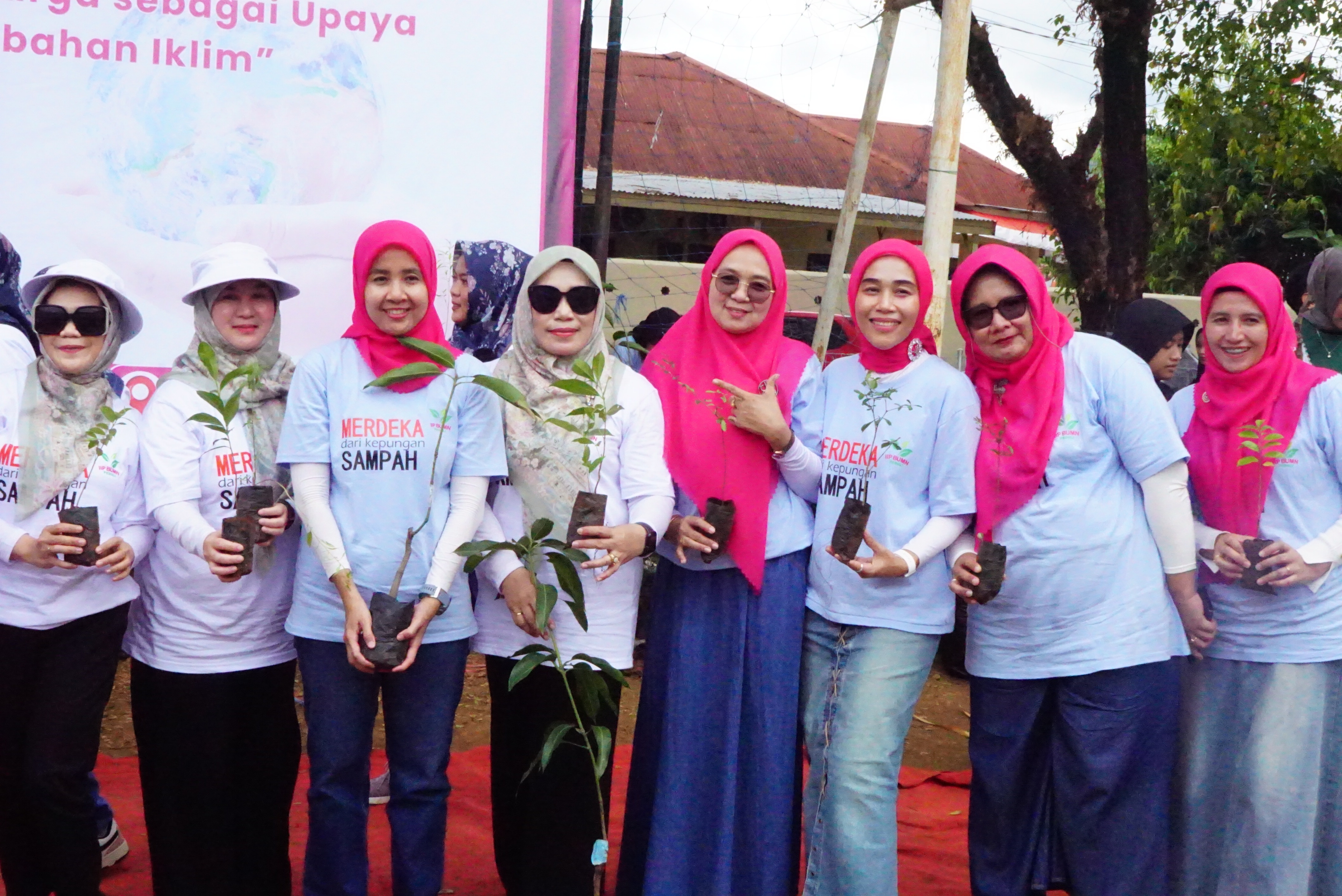 Penyuluhan Lingkungan dan Gerakan Indonesia Bersih: Langkah Kecil Menuju Masa Depan Hijau