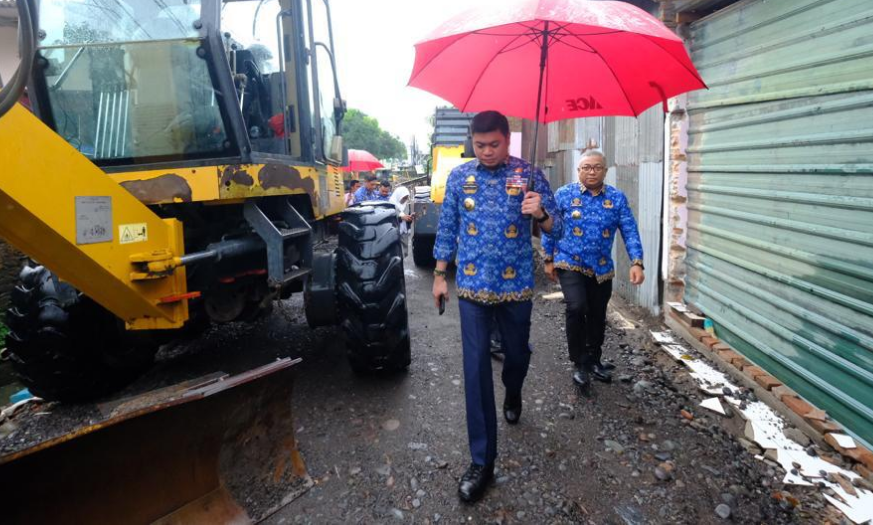 Bupati Adnan Turun Langsung Cek Pengerjaan Jalan Alternatif Pangkabinanga