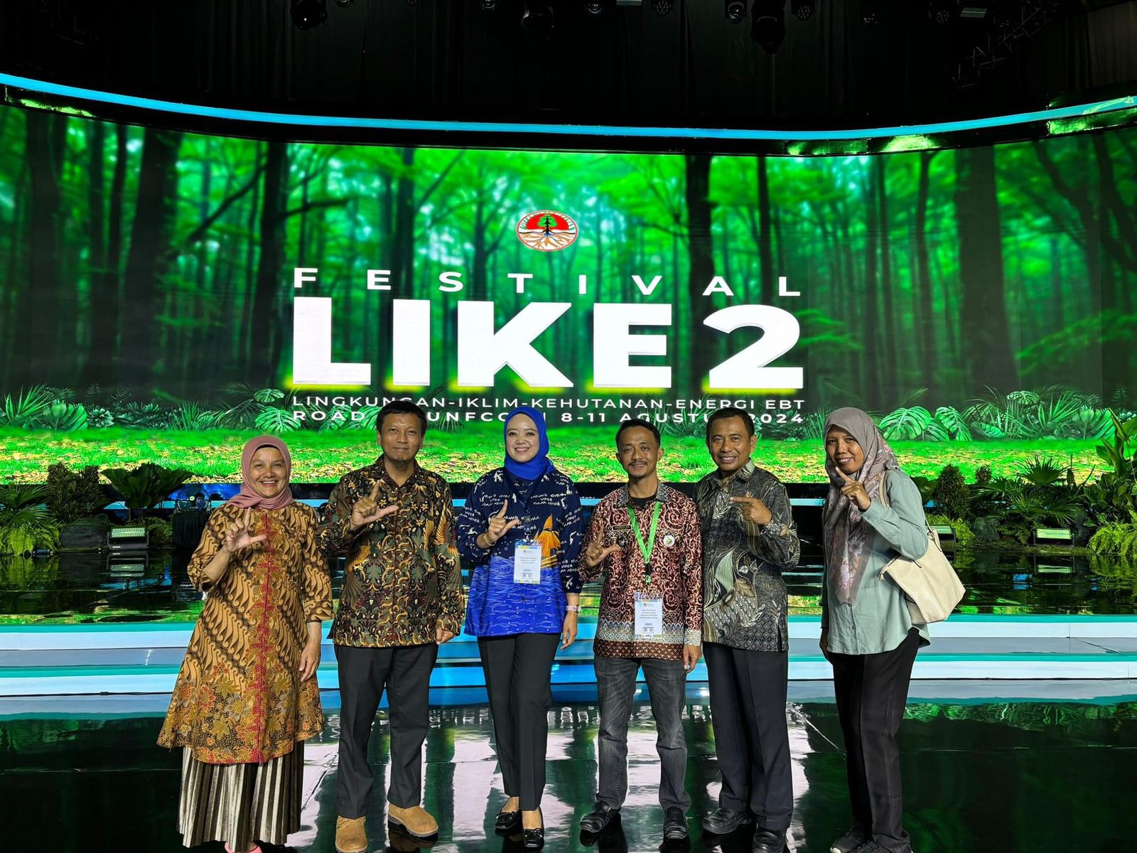 Desa Tana Towa Kajang Raih Penghargaan ProKlim Utama di Festival LIKE2 2024