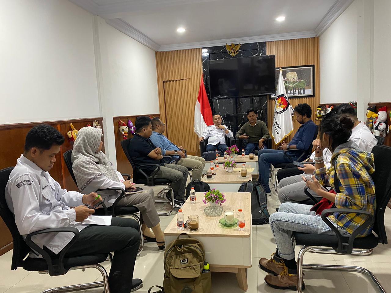 Walhi Minta KPU Sulsel Gaungkan Isu Lingkungan di Pesta Demokrasi 2024