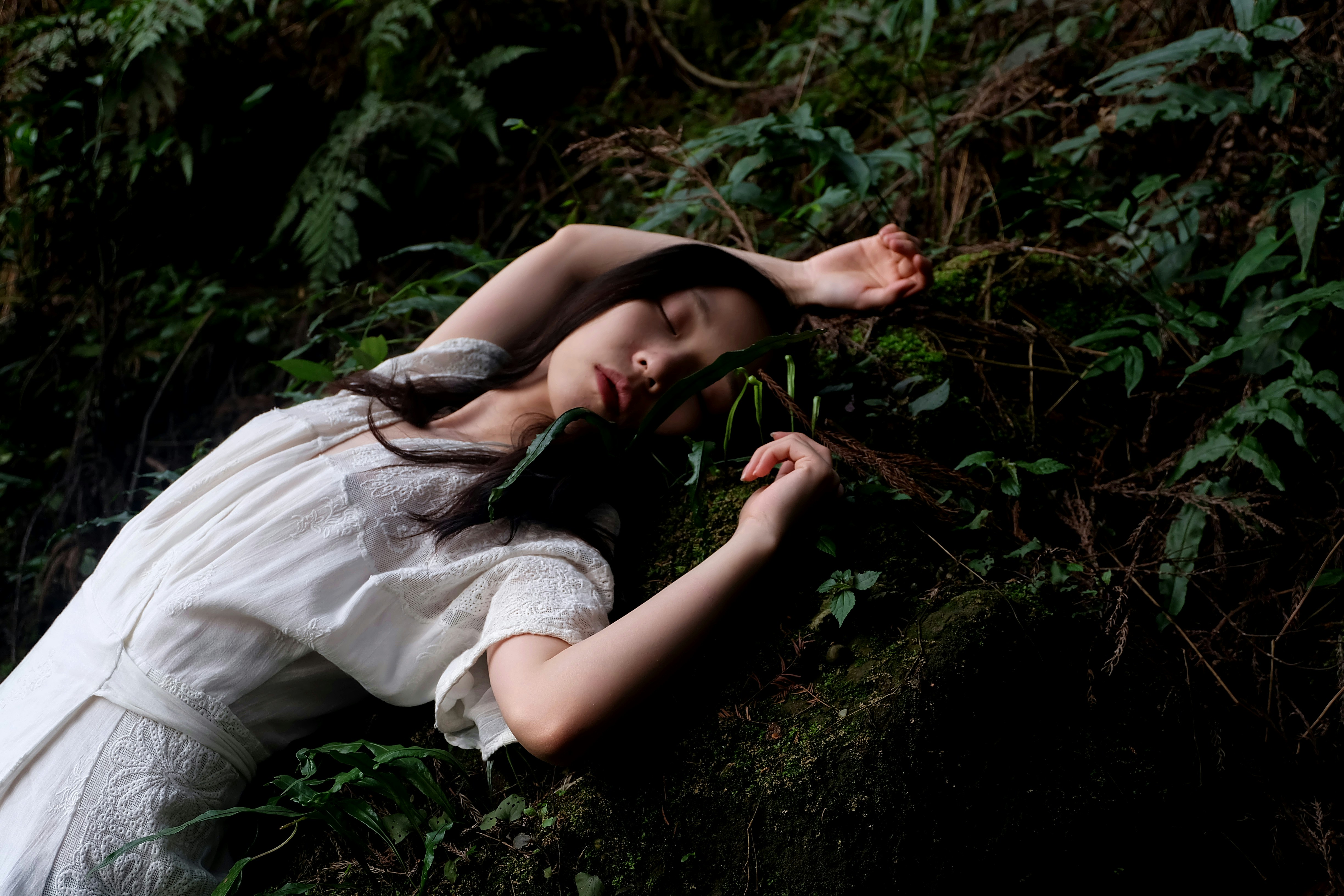 Menyelami Forest Bathing: Terapi Alam untuk Jiwa dan Raga