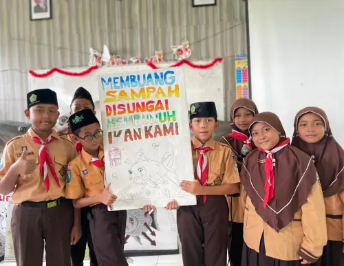 Sungai Cemandi Menangis: Saat Sekolah Menjadi Garda Terdepan Penyelamatan Lingkungan