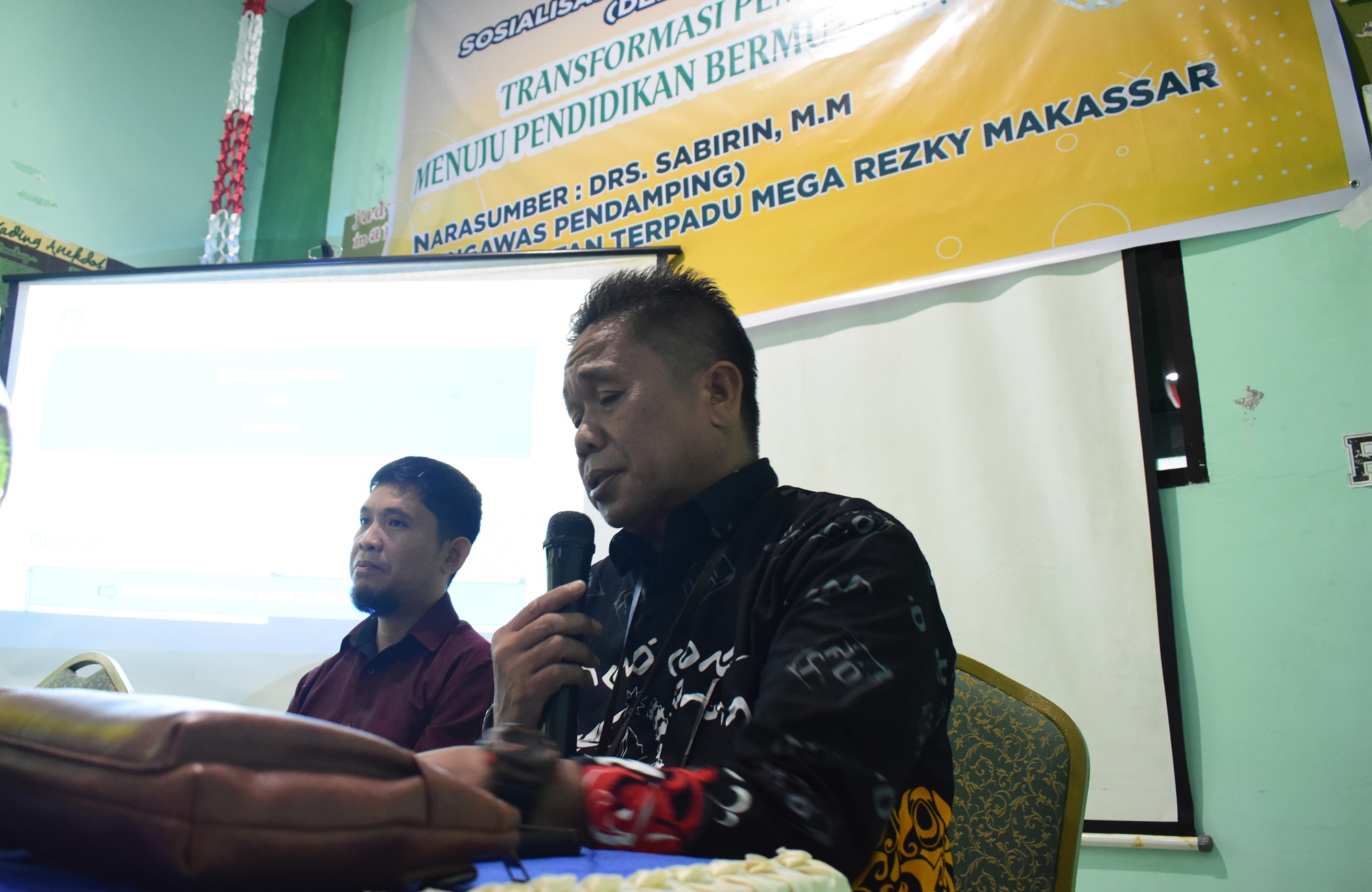 Tingkatkan Kualitas Pembelajaran, SMK Kesehatan Terpadu Mega Rezky Makassar Gelar Sosialisasi Deep Learning