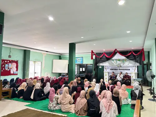 Pengawas SMK Dinas Pendidikan Provinsi Sulawesi Selatan Apresiasi Kegiatan SMK Kesehatan Terpadu Mega Rezky Makassar dalam Kunjungannya