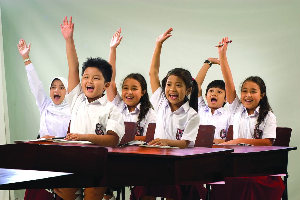 Kabar Gembira! MK Putuskan Sekolah Swasta Wajib Gratiskan Pendidikan Dasar, Tapi Ada Syaratnya!