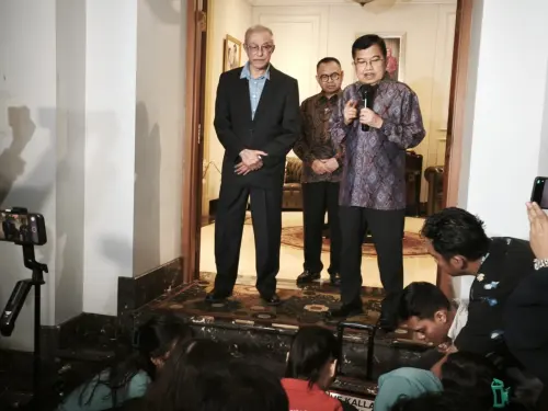 Wali Nanggroe Aceh Kunjungi Jusuf Kalla, Polemik Empat Pulau Berakhir Damai