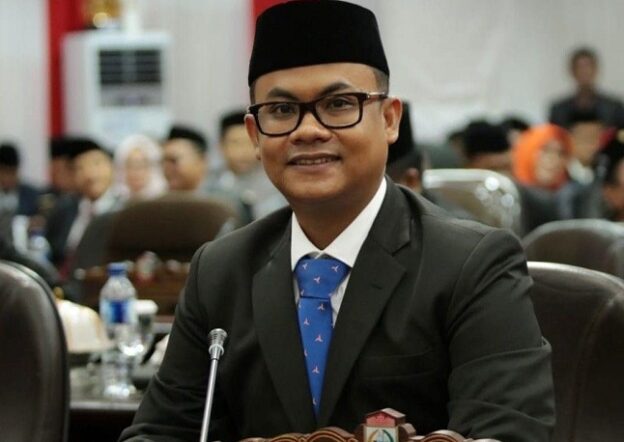 Tanggapi Masalah Kabel Semrawut, DPRD Makassar Dorong Perda Penataan Kabel Optik