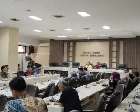 DPRD Makassar Dorong Regulasi Baru PD Parkir dan Tertibkan Usaha di Permukiman