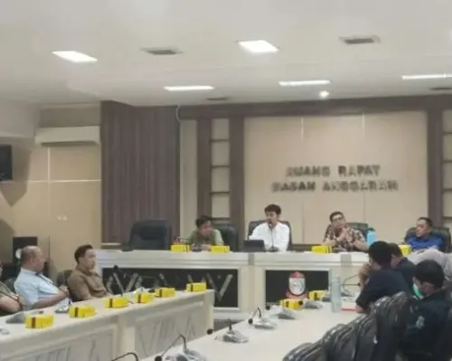Komisi A DPRD Makassar Terima Audiensi APIH Bahas Moratorium Izin THM