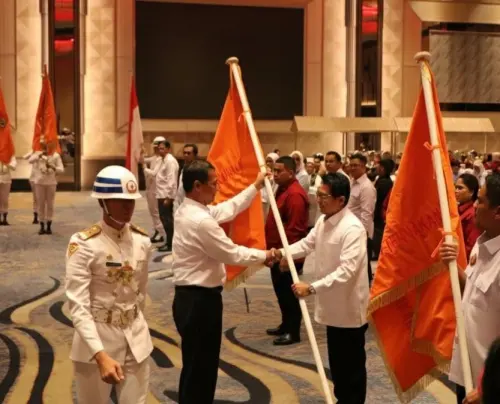 IKA FKM Unhas Gelorakan Semangat: 10.000 Alumni Kawal Hak Dasar Kesehatan , Lingkungan yang Baik dan Sehat