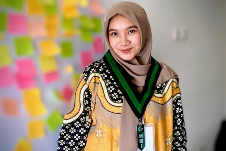Kritik Ghodsee dan Ilusi Pilihan Perempuan dalam Cengkeraman Kapitalisme