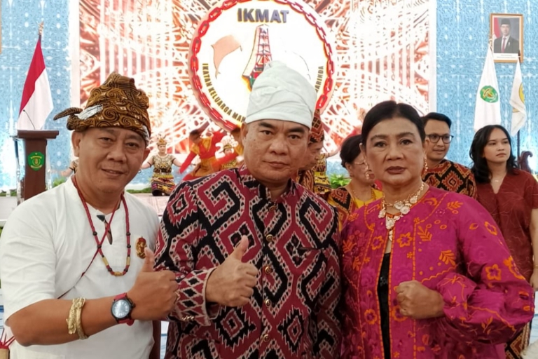 Laskar Pemuda Barre Allo Makassar Hadiri Pelantikan Ikatan Keluarga Toraja Kaltim