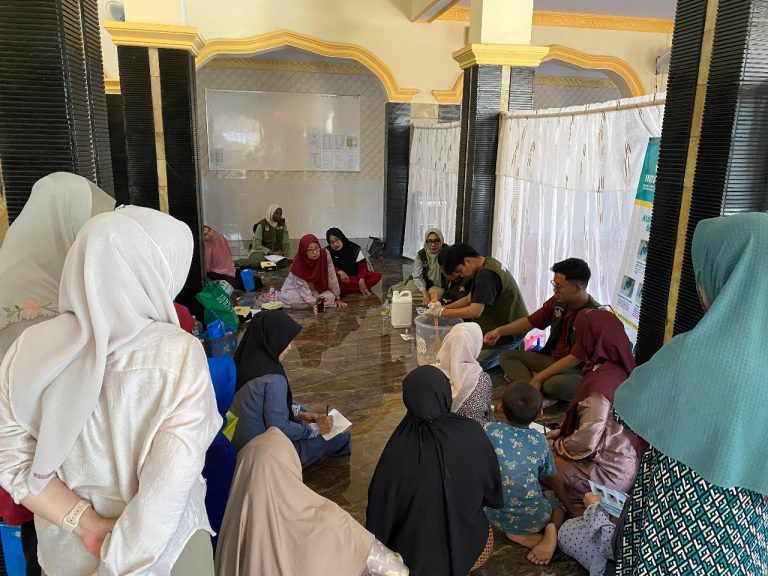 UMI Sukses Gelar Pelatihan Pembuatan Sabun Cair dari Minyak Jelantah untuk Majelis Taklim di Makassar